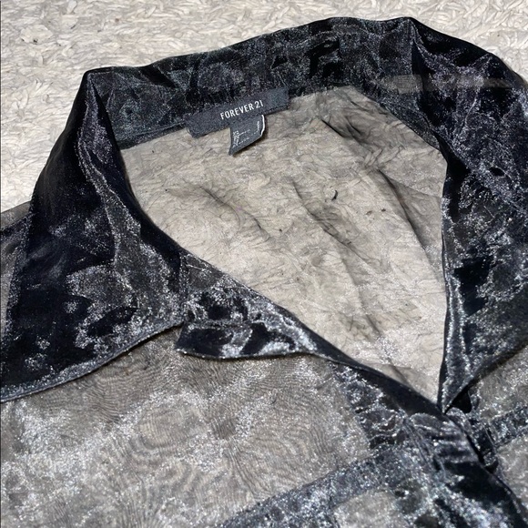 Shear black cropped jacket - Picture 2 of 2